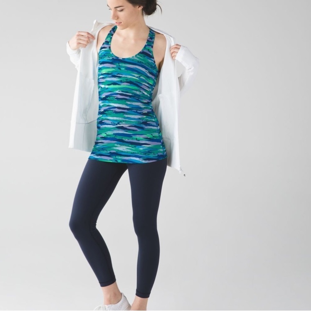 Lululemon Cool Racerback blue green  print Seven Wonders Multi ~ Small - Picture 7 of 16